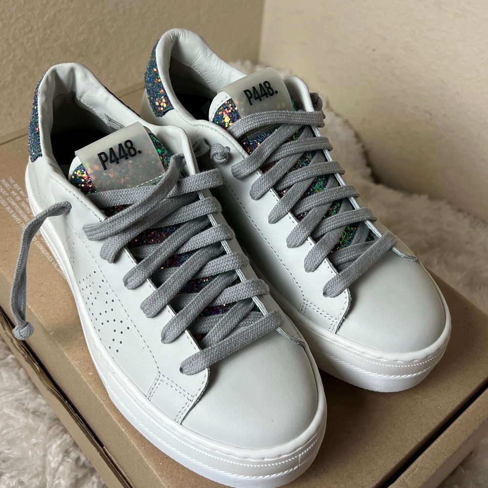P448 Glitter Accents Sneakers Women's Size: 6